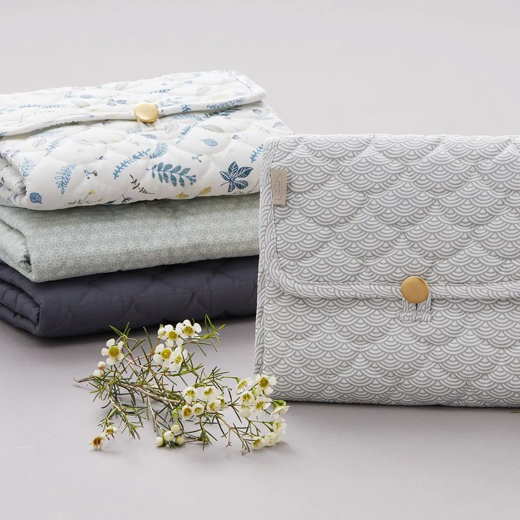 Cam Cam Copenhagen Changing Mat Quilted Grey Wave